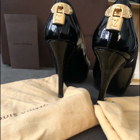 Louis Vuitton open toes size 36 - Picture 2 of 8